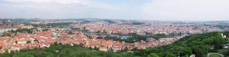 widok z wieży na Petrzynie